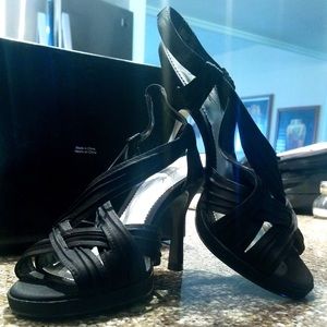 Jacqueline Ferrar Black Heels
